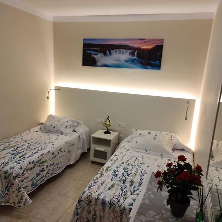 Casa Marta. Villa กรานาดิลญา เด อาโบนา ภายนอก รูปภาพ